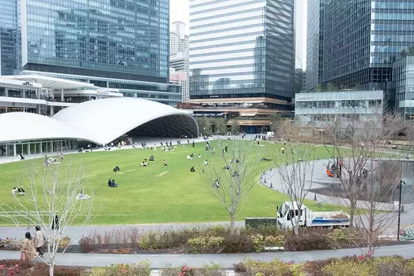 「「関西最後の一等地」になぜ巨大公園を？ 駅直結4.5ha「グラングリーン大阪」が挑む、エリア全体の価値を高めるまちづくり戦略」の画像