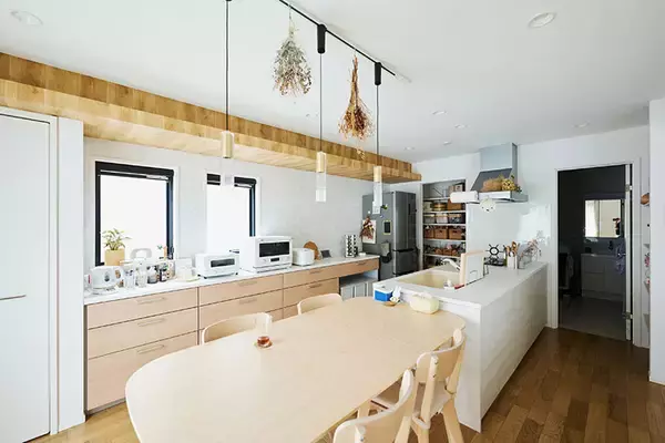 「千葉・印西市に”平屋だけ”全25邸の分譲地。20代夫婦の決断「ずっと住み続けたい家の最適解が平屋だった」」の画像