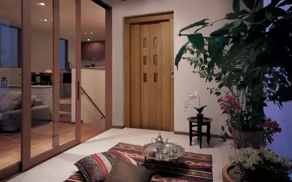 「押入れを、ホームエレベーターにリフォーム！　人も犬も将来安心」の画像