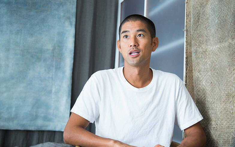 好きなものに囲まれて暮らしたい。築43年のマンションが“住宅兼ギャラリー”になるまで