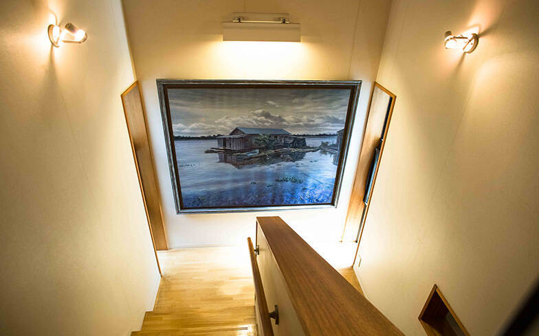 あの人のお宅拝見[5] 藤原和博校長「家は生活の舞台」、著書『建てどき』から築17年の自邸を振り返る