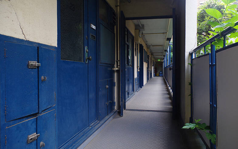 建て替え後も9割の住人が再取得を決意。築61年の分譲マンション「四谷コーポラス」とは