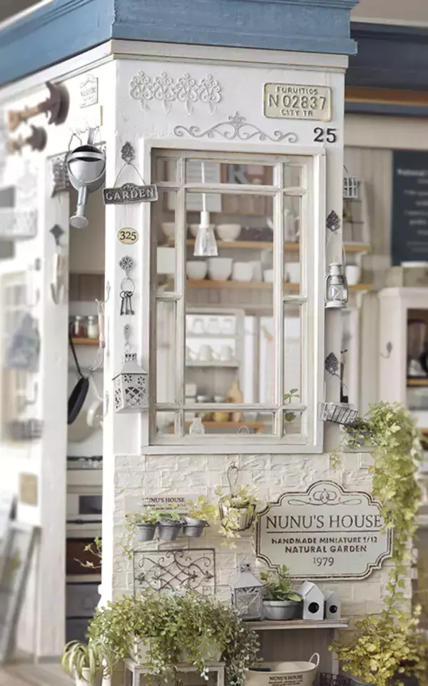 「ミニチュア作家・田中智氏の世界におじゃまします！ 1/12サイズの家はキッチンもスイーツもリアル」の画像