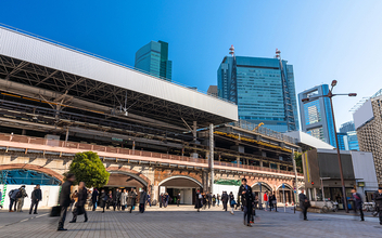 「新橋駅」まで電車で30分以内、家賃相場が安い駅ランキング【2019年版】