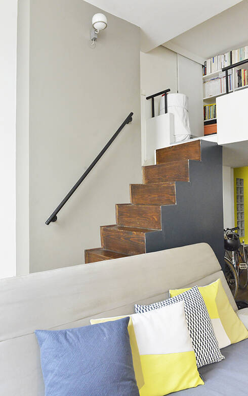 パリの暮らしとインテリア[1]ヴィンテージ家具に囲まれたデザイナー家族のアパルトマン