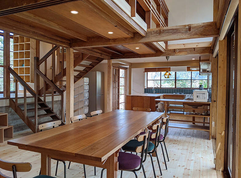 テレワーク、自宅で集中できない！ ホテル活用などで“プレ移住”する人も