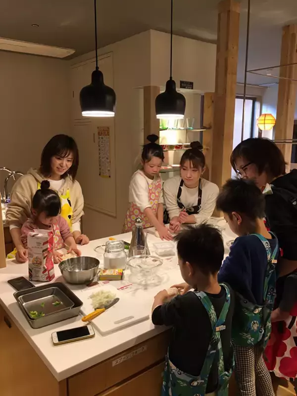 「高齢者も障がい者も“ごちゃまぜ”に暮らす。空き家を活用した街「輪島KABULET」」の画像