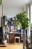 「パリの暮らしとインテリア[9]家具は古材でDIY！ テキスタイルデザイナーが暮らす市営アパルトマン」の画像15