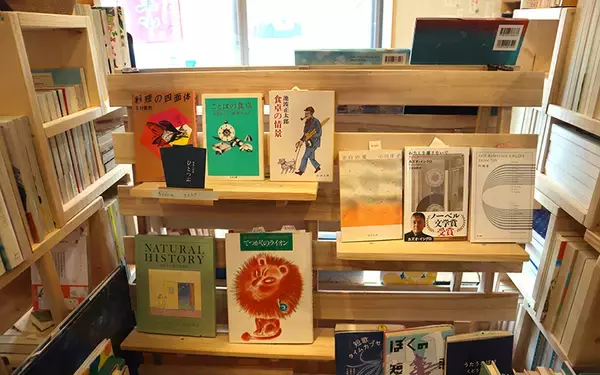 「ご近所をつなぐ小さな本屋を増やしたい。シェア型本屋「せんぱくBookbase」の願い」の画像