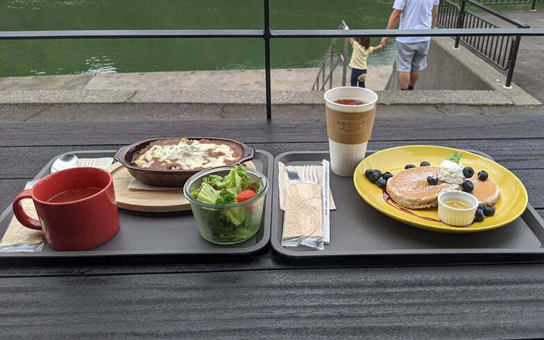 「洪水被害をうけた熊本県人吉市にもう一度、光を」。倒産寸前の川下りを新名所にした「HASSENBA」のドラマ