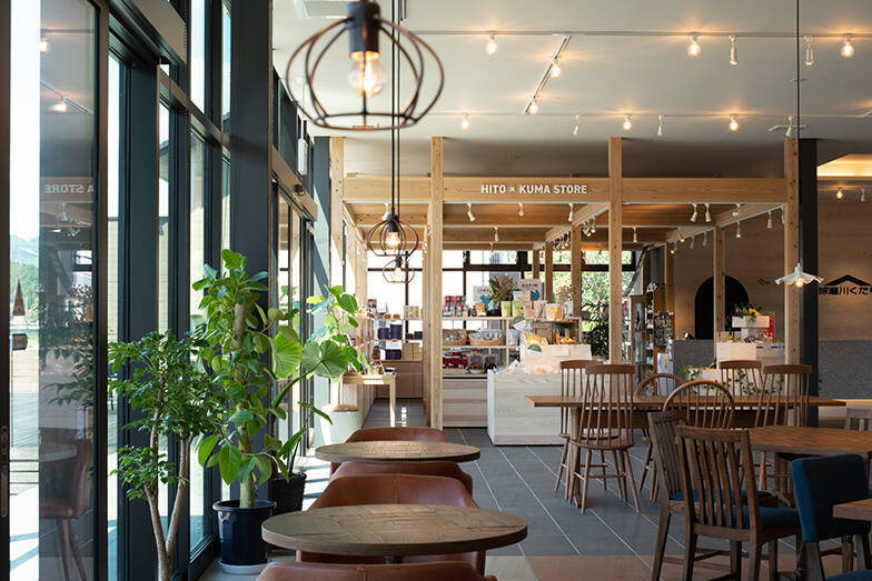 「洪水被害をうけた熊本県人吉市にもう一度、光を」。倒産寸前の川下りを新名所にした「HASSENBA」のドラマ