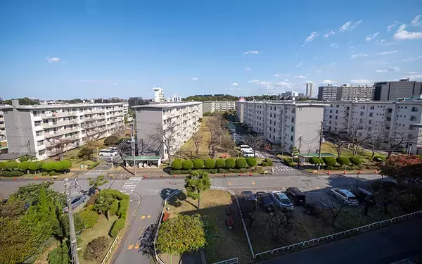 「築80年めざす「いなさん団地」。建て替え計画の頓挫から逆転、マンション長寿命化へ　千葉県千葉市」の画像