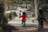 「子どもたちが雑木林を駆け回って過ごす、長久手市「もりのようちえん」」の画像2