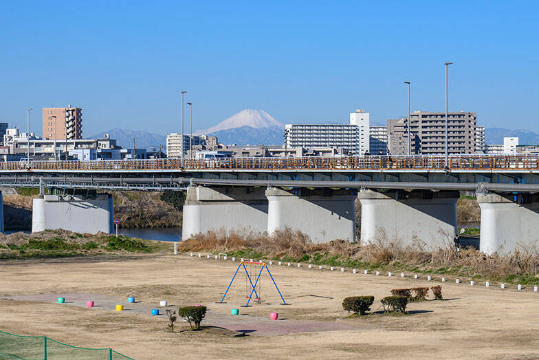 住民が選ぶ、家賃が手ごろで「住み続けたい街」東京23区1位は御嶽山！銭湯や駄菓子屋、消防団が日常に溶け込む「ご近助」の温もり｜「SUUMO住み続けたい街ランキング2026 首都圏版」