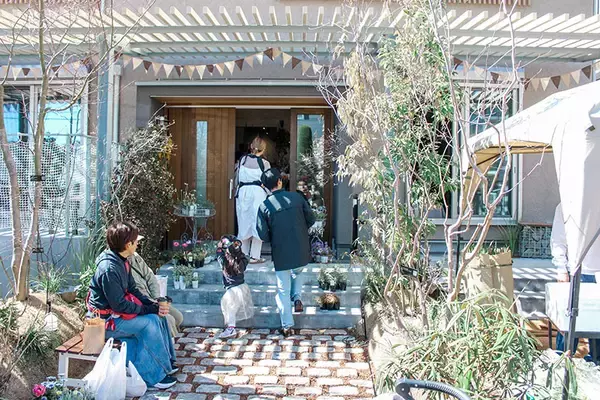 「駅徒歩20分の賃貸住宅でも“あえて”選びたくなる理由。「超高断熱」×「小さなお店が開ける家」の狙い　店舗兼用住宅・横浜市「榧日（ひび）」」の画像