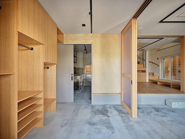 駅徒歩20分の賃貸住宅でも“あえて”選びたくなる理由。「超高断熱」×「小さなお店が開ける家」の狙い　店舗兼用住宅・横浜市「榧日（ひび）」