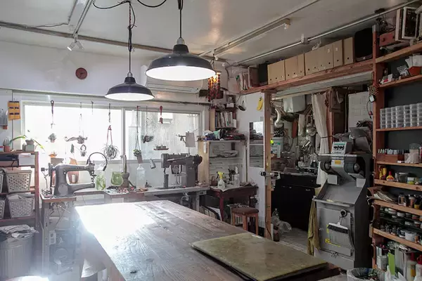 「廃墟寸前の築67年賃貸が満室＆アートの発信地に大変身！ 国の登録有形文化財にも　福岡「冷泉荘」」の画像