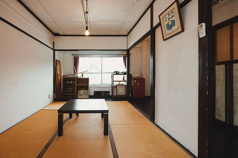 廃墟寸前の築67年賃貸が満室＆アートの発信地に大変身！ 国の登録有形文化財にも　福岡「冷泉荘」