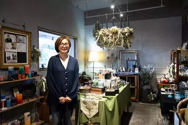 「築60年”昭和マンモス団地”で「1泊避難体験」。震災きっかけに11年続く防災イベントが好評！ 子ども集まる駄菓子屋など団地内商店街に活気も　町田山崎団地（東京）」の画像