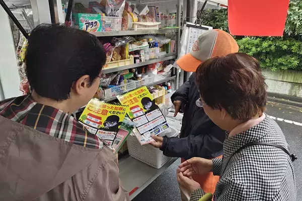 「移動スーパーが高齢者の「見守り以上、介護未満」担うインフラに。10年で13倍に拡大、週2回の会話で詐欺防止も　とくし丸」の画像