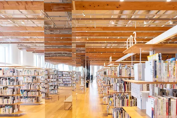 「NYタイムズ選出「行くべき場所」富山市は、”なにもない日常”が究極すぎる街。きときとな魚に野菜、立山を望む街並み…当たり前レベルの高さに迫る」の画像