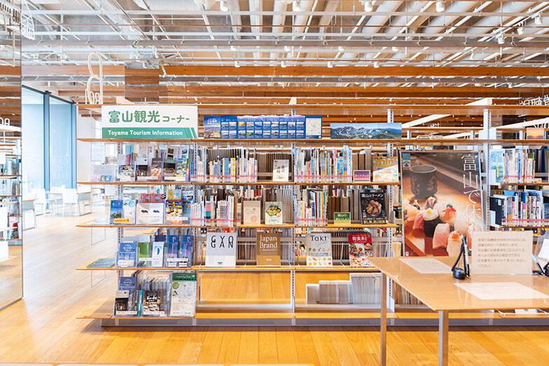 NYタイムズ選出「行くべき場所」富山市は、”なにもない日常”が究極すぎる街。きときとな魚に野菜、立山を望む街並み…当たり前レベルの高さに迫る