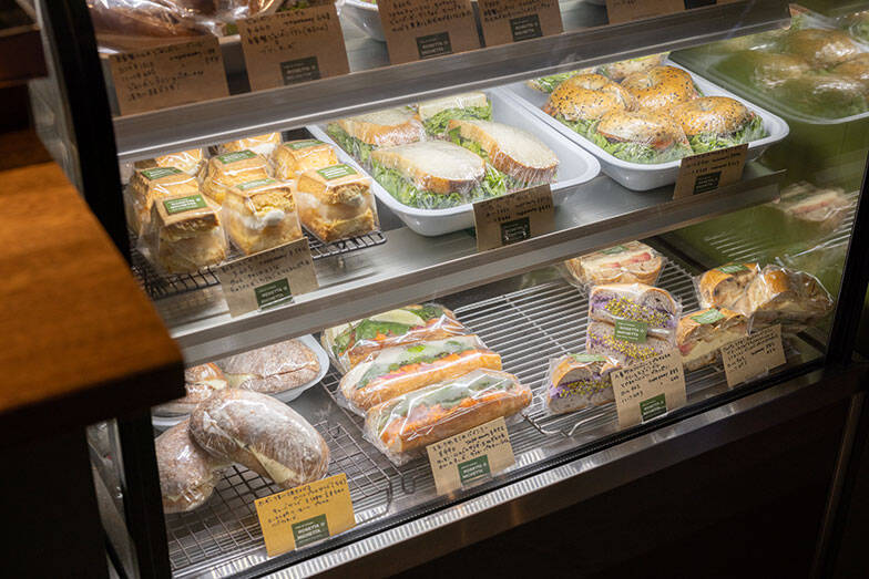 NYタイムズ選出「行くべき場所」富山市は、”なにもない日常”が究極すぎる街。きときとな魚に野菜、立山を望む街並み…当たり前レベルの高さに迫る