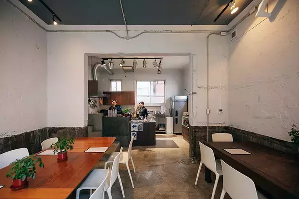 「築77年「最古のRC公営団地」を次世代へ。全国にわずか5棟、建物をリノベでよみがえらせた長崎市「魚ん町＋」」の画像