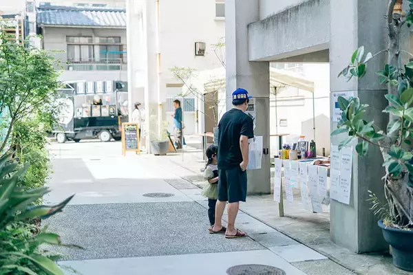 「築77年「最古のRC公営団地」を次世代へ。全国にわずか5棟、建物をリノベでよみがえらせた長崎市「魚ん町＋」」の画像