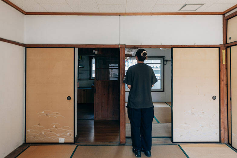 築77年「最古のRC公営団地」を次世代へ。全国にわずか5棟、建物をリノベでよみがえらせた長崎市「魚ん町＋」