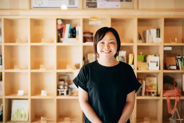 「築77年「最古のRC公営団地」を次世代へ。全国にわずか5棟、建物をリノベでよみがえらせた長崎市「魚ん町＋」」の画像