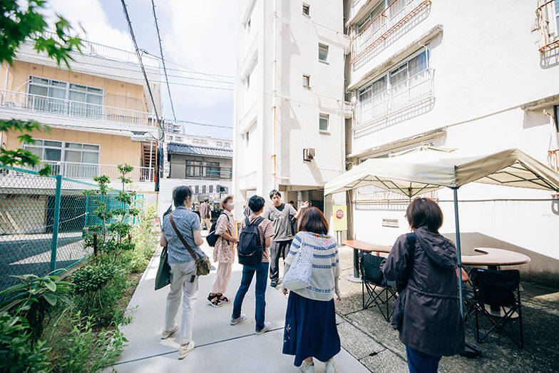 築77年「最古のRC公営団地」を次世代へ。全国にわずか5棟、建物をリノベでよみがえらせた長崎市「魚ん町＋」