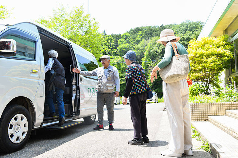 入居者7割が「単身女性」。元小学校を改修した“看取りまでできる”高齢者向け住宅（ペット可）の全貌　「那須まちづくり広場」