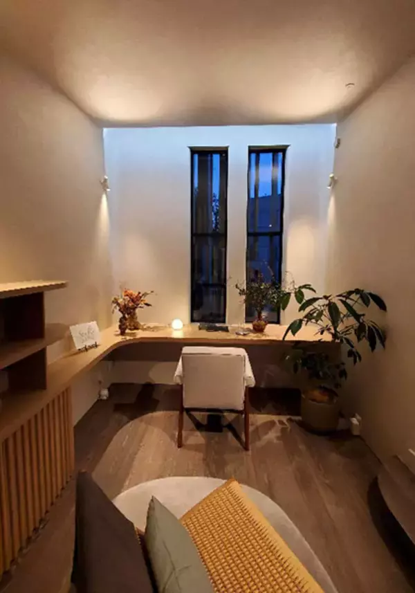 「アンドロイド開発の第一人者・石黒浩が理想の家をつくった！ 5年後の家はテクノロジーで“感性”を刺激する?! 香りや環境音が季節の移ろいで変わる仕掛けとは？「ivi house」」の画像