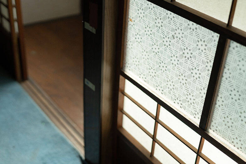 空き家がレトロおしゃれな150店舗に大変身！ 長野・善光寺周辺にカフェや雑貨店、古着屋など、マッチングでにぎわい生む地元不動産会社の手腕