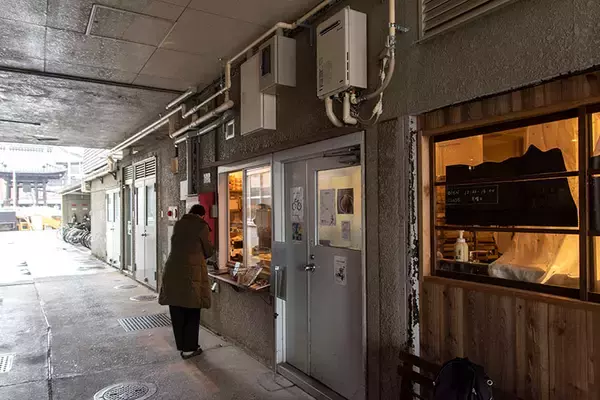 「空き家がレトロおしゃれな150店舗に大変身！ 長野・善光寺周辺にカフェや雑貨店、古着屋など、マッチングでにぎわい生む地元不動産会社の手腕」の画像