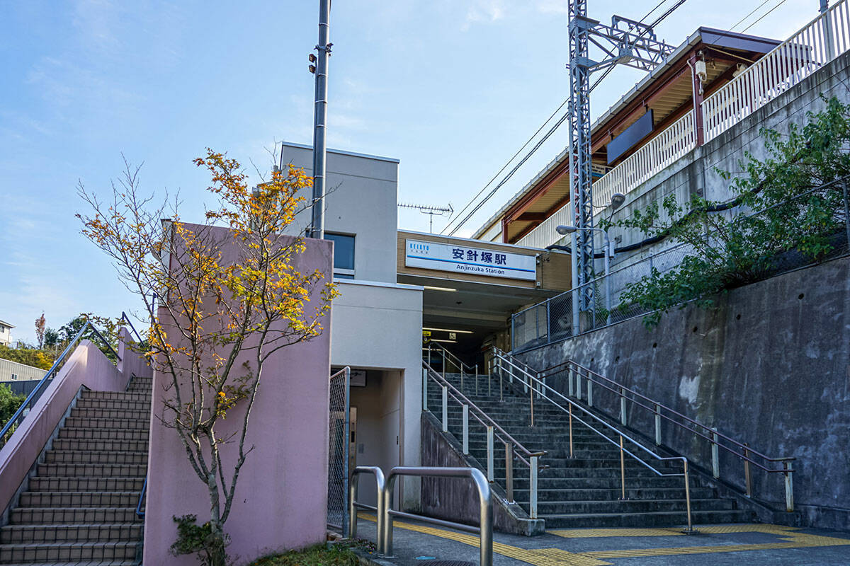 【横浜駅30分以内】家賃相場が安い駅ランキング2026年。1位・2位は4万円台、TOP5は横須賀市が独占！