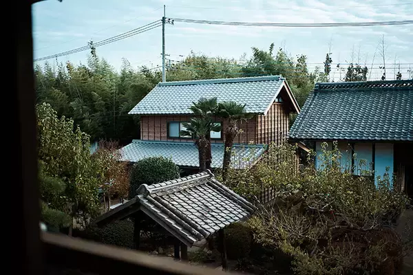 「「自宅が登録有形文化財」。築150年の旧家に住む夫妻、13代目が守る”誇り”と“維持”のリアル　群馬県太田市・片山家住宅」の画像