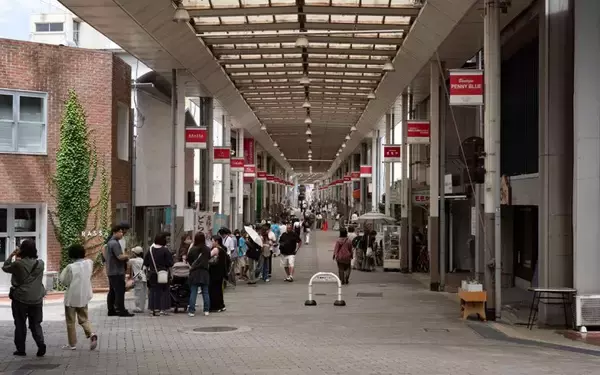 「前橋国際芸術祭 2026」開幕へ！マルジェラや蜷川実花も参加、コンビニすらなかったシャッター街が10年で“アートの聖地”に化けたワケ