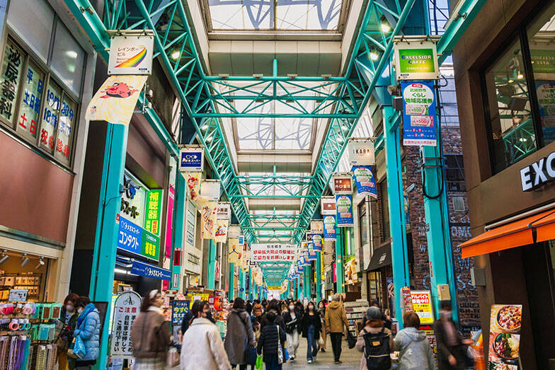 【JR中央線】家賃相場が安い駅ランキング2025年！ 1位高尾駅5.8万円ほか東京都内32駅の結果は？