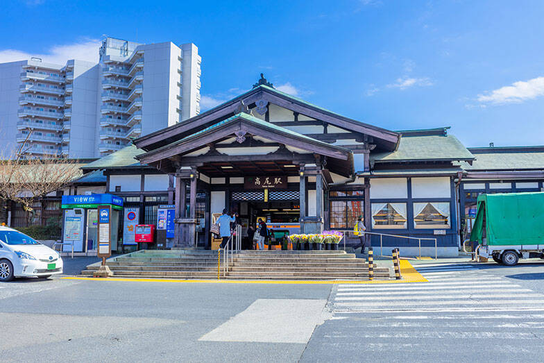 【JR中央線】家賃相場が安い駅ランキング2025年！ 1位高尾駅5.8万円ほか東京都内32駅の結果は？