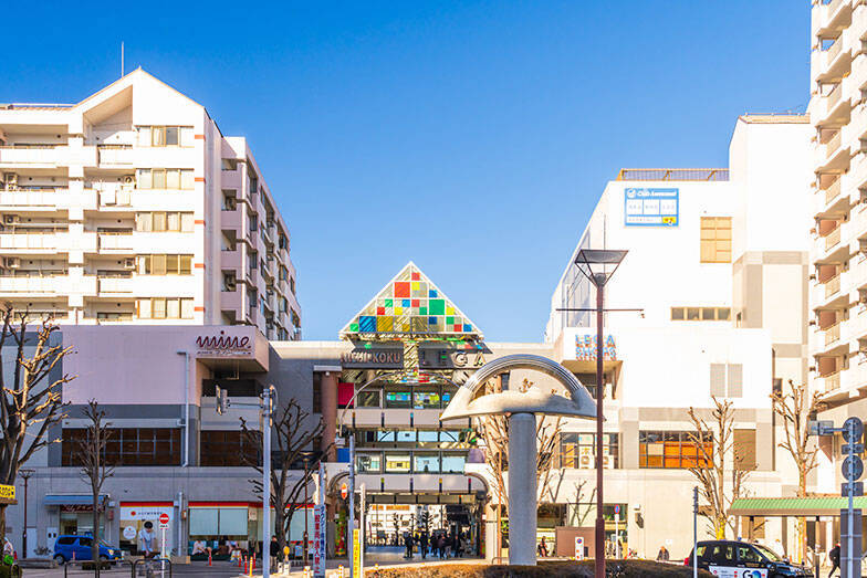 【JR中央線】家賃相場が安い駅ランキング2025年！ 1位高尾駅5.8万円ほか東京都内32駅の結果は？