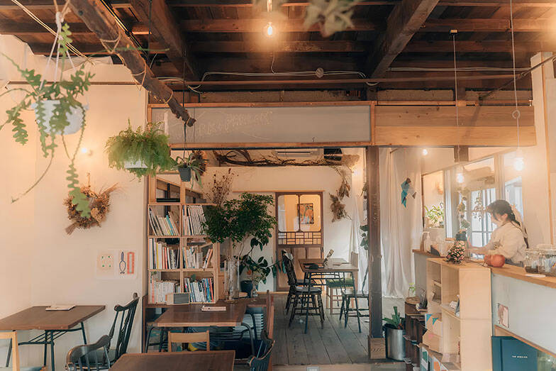 いま埼玉・本庄駅界隈がおもしろい！ 移住者ら“街を遊び倒す”ためシャッター街再生中。私設公園やシェアキッチン、カフェなど続々　「本庄デパートメント」