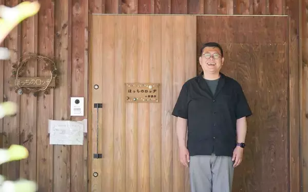 体の不調がない人もおしゃべりしに行く”診療所”が素敵すぎる！ お医者さんやご近所さんと集う街のリビング　軽井沢「ほっちのロッヂ」