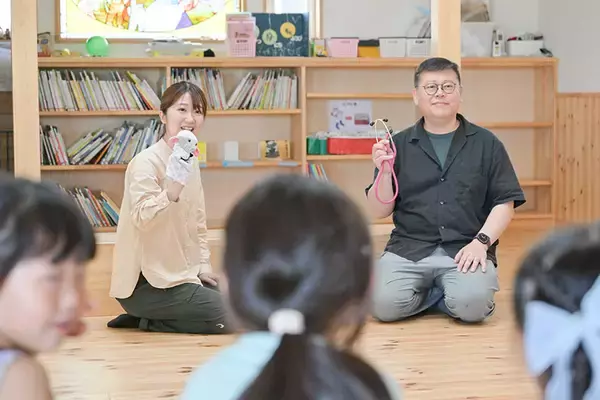 「体の不調がない人もおしゃべりしに行く”診療所”が素敵すぎる！ お医者さんやご近所さんと集う街のリビング　軽井沢「ほっちのロッヂ」」の画像