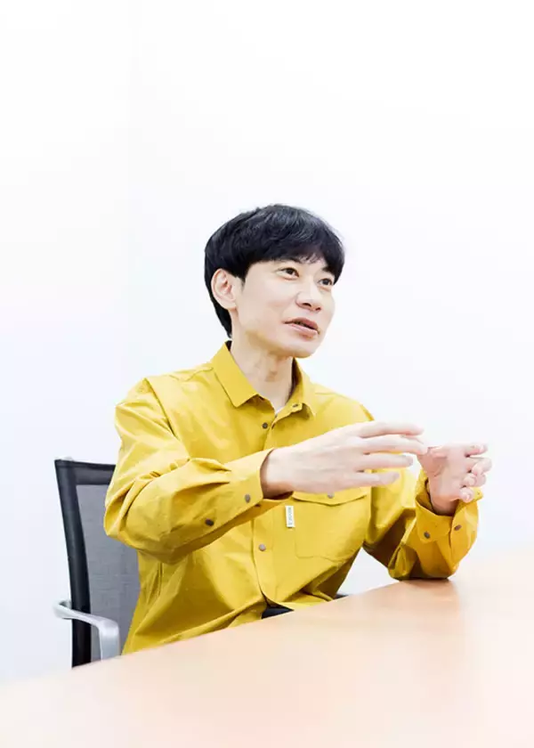 「【「インパルス板倉さんのバンライフ」インタビュー】あえて“普通のハイエース”で一人旅する理由。気づいたのは「旅する場所と住む場所、それぞれの“最適解”」」の画像