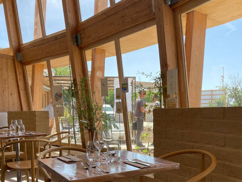 【南仏発】美食の街マルセイユで「太陽光レストラン」が話題。電気・ガス使わず太陽熱で調理?! 脱酸素への本気　「ル・プレザージュ」