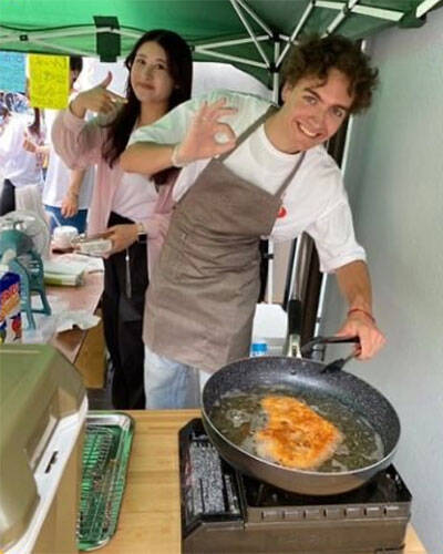 外国人留学生の”住まい探しの壁”、空き家シェアハウスで解決！累計23拠点、10年放置物件も満室に変えた京都「ハチノジ」の挑戦