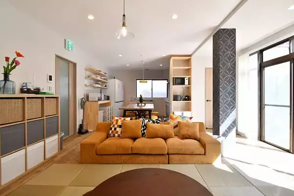 「外国人留学生の”住まい探しの壁”、空き家シェアハウスで解決！累計23拠点、10年放置物件も満室に変えた京都「ハチノジ」の挑戦」の画像