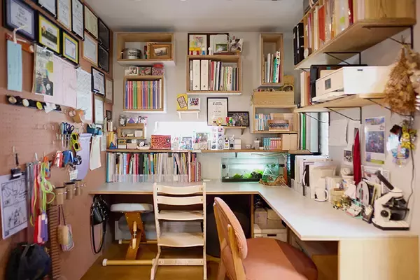 「地下室付きの中古住宅を購入＋リノベ。地下アトリエを賃貸、生活空間をハウススタジオで時間貸し。”家を開いた”子育て家族の暮らし、どう変わった？」の画像